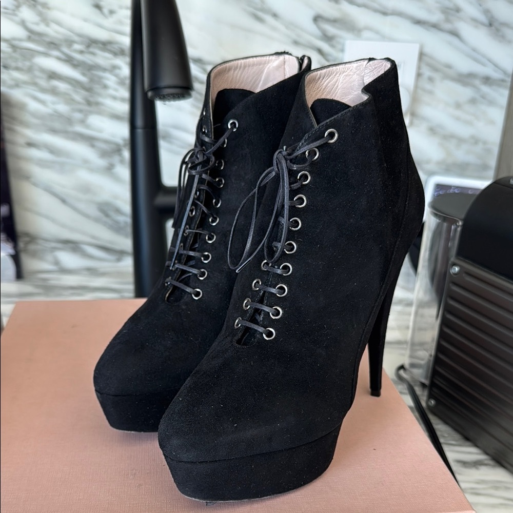 Authentic lace up suede MIUMIU heels size 38.5 *sale*
